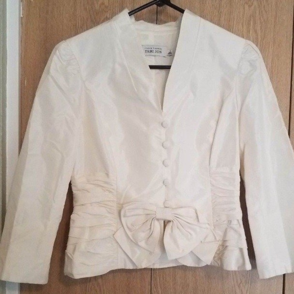 Rickie Freeman Teri Jon Silk Blazer Size:6